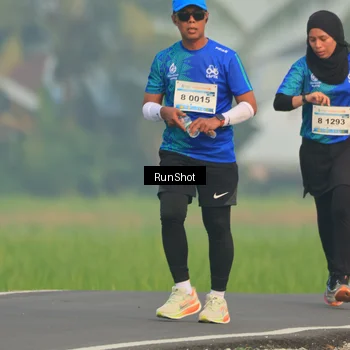 Runner Photo 5932865