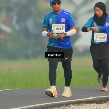 Runner Photo 5932872