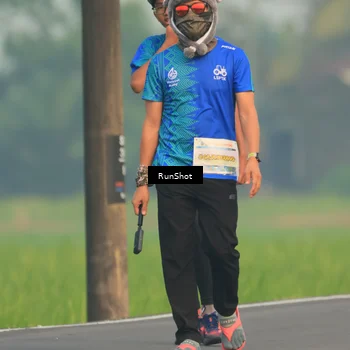 Runner Photo 5933026