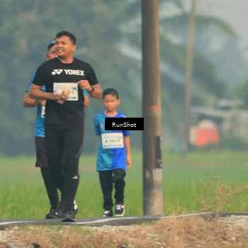 Runner Photo 5933042