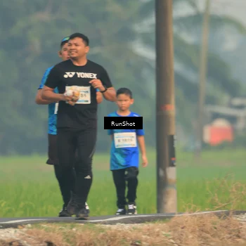 Runner Photo 5933044