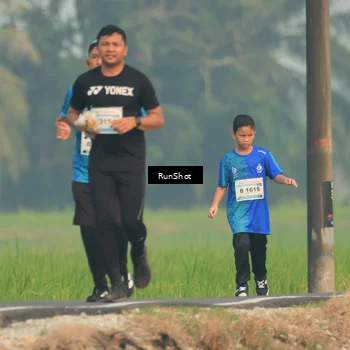 Runner Photo 5933054