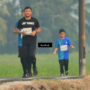 Runner Photo 5933057