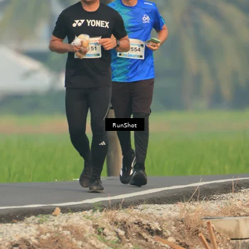 Runner Photo 5933107