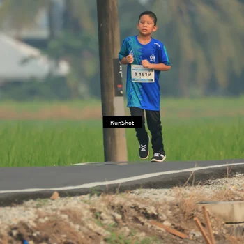 Runner Photo 5933110