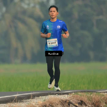 Runner Photo 5933132