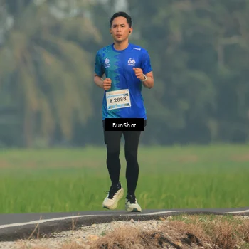 Runner Photo 5933135