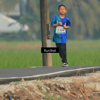 Runner Photo 5933143