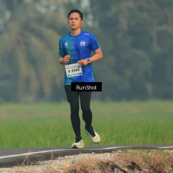 Runner Photo 5933144