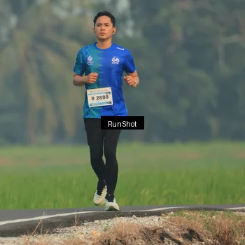 Runner Photo 5933154
