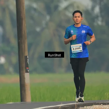Runner Photo 5933155