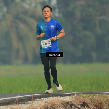 Runner Photo 5933159