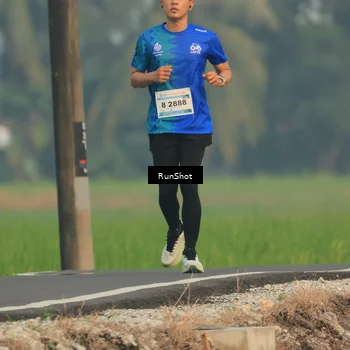 Runner Photo 5933163