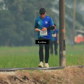 Runner Photo 5933183