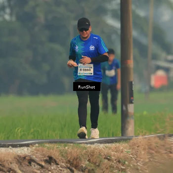 Runner Photo 5933188