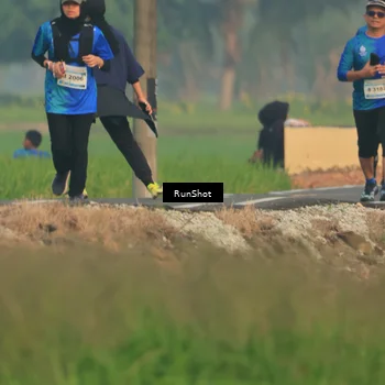 Runner Photo 5933190