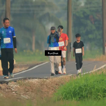 Runner Photo 5933211