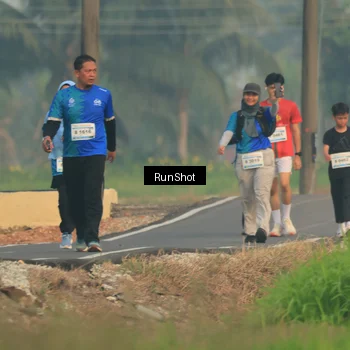 Runner Photo 5933221