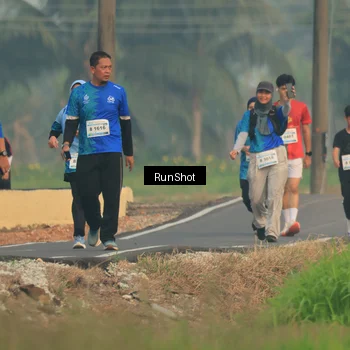 Runner Photo 5933225
