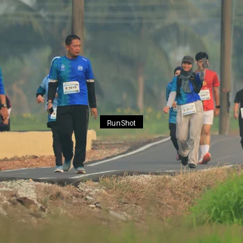 Runner Photo 5933226