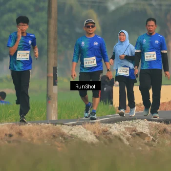 Runner Photo 5933230