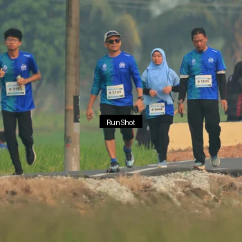 Runner Photo 5933242