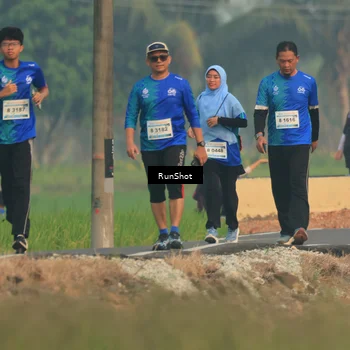 Runner Photo 5933248