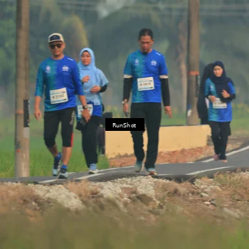 Runner Photo 5933258