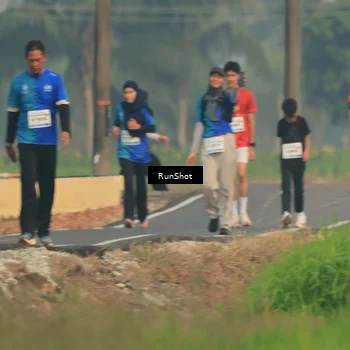 Runner Photo 5933263