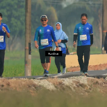 Runner Photo 5933276