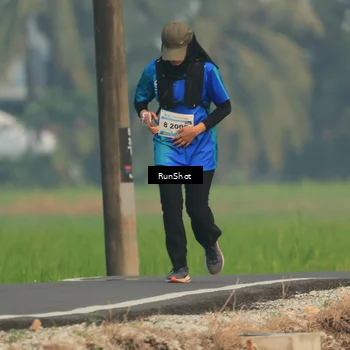 Runner Photo 5933277
