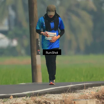 Runner Photo 5933286