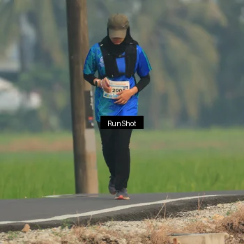 Runner Photo 5933290