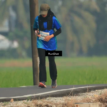Runner Photo 5933295