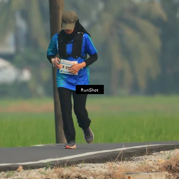 Runner Photo 5933299