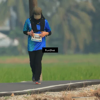 Runner Photo 5933311