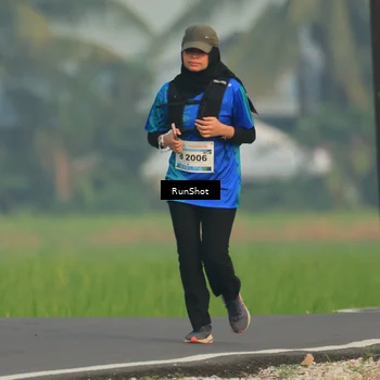 Runner Photo 5933318