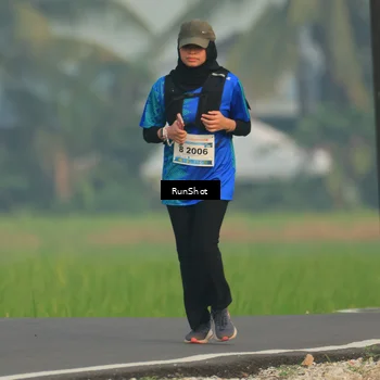 Runner Photo 5933321