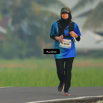 Runner Photo 5933349