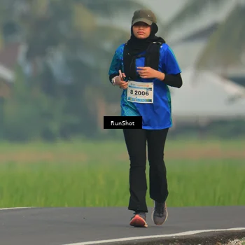 Runner Photo 5933355