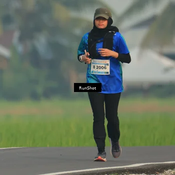 Runner Photo 5933357