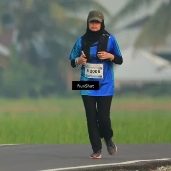 Runner Photo 5933358