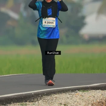 Runner Photo 5933365
