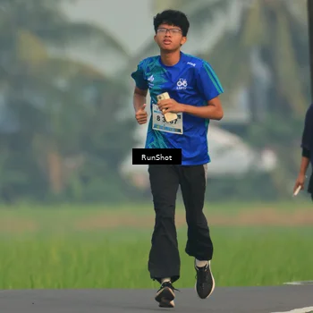 Runner Photo 5933380