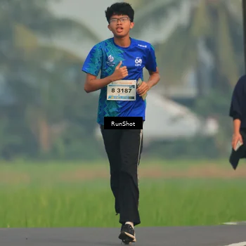 Runner Photo 5933391
