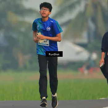 Runner Photo 5933403