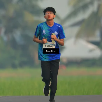 Runner Photo 5933418