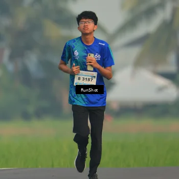 Runner Photo 5933421
