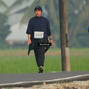 Runner Photo 5933450
