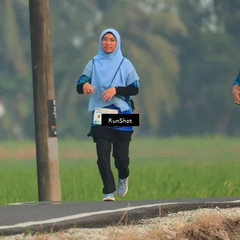 Runner Photo 5933461